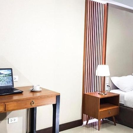 Room58 Bangkok Exterior photo